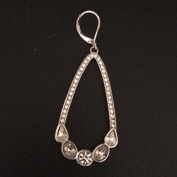 Lia Sophia silver dangle earrings - Picture 2 of 2